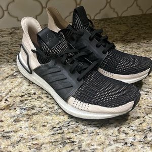 Adidas Ultraboost 19